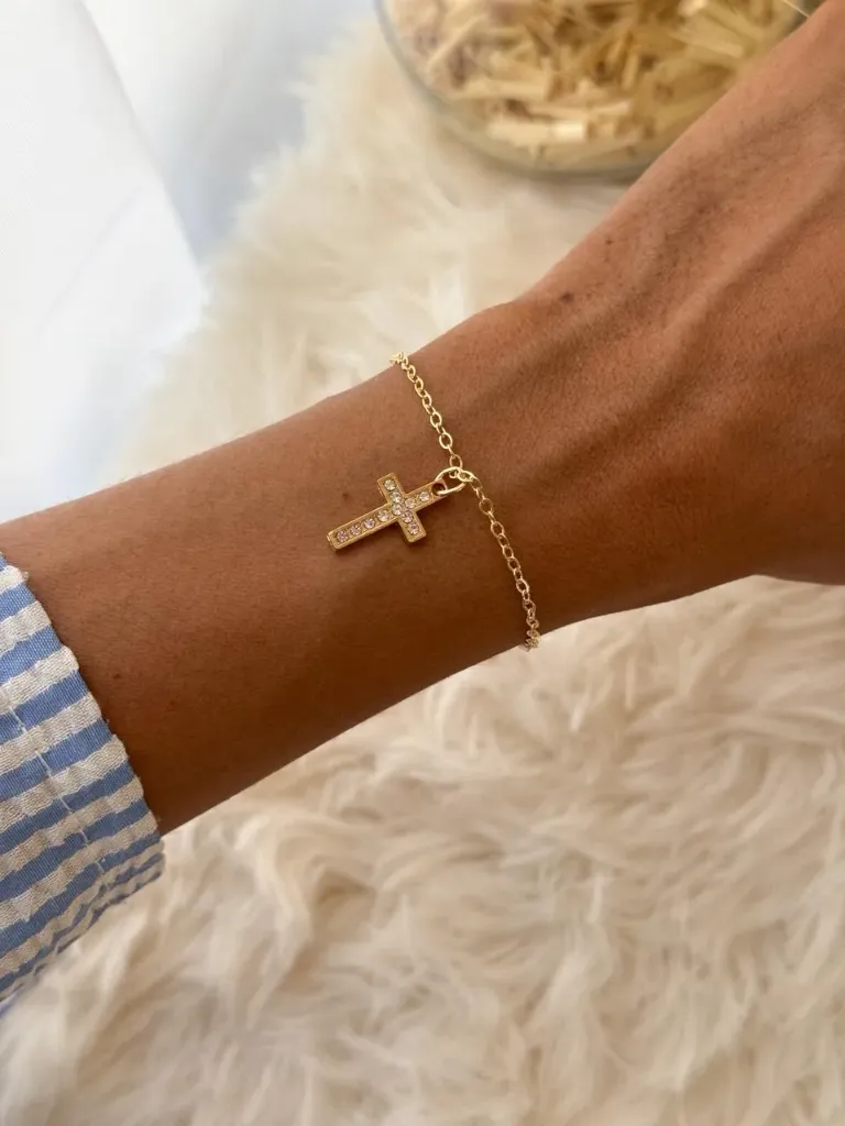 Pulseira Cruz Cravejada