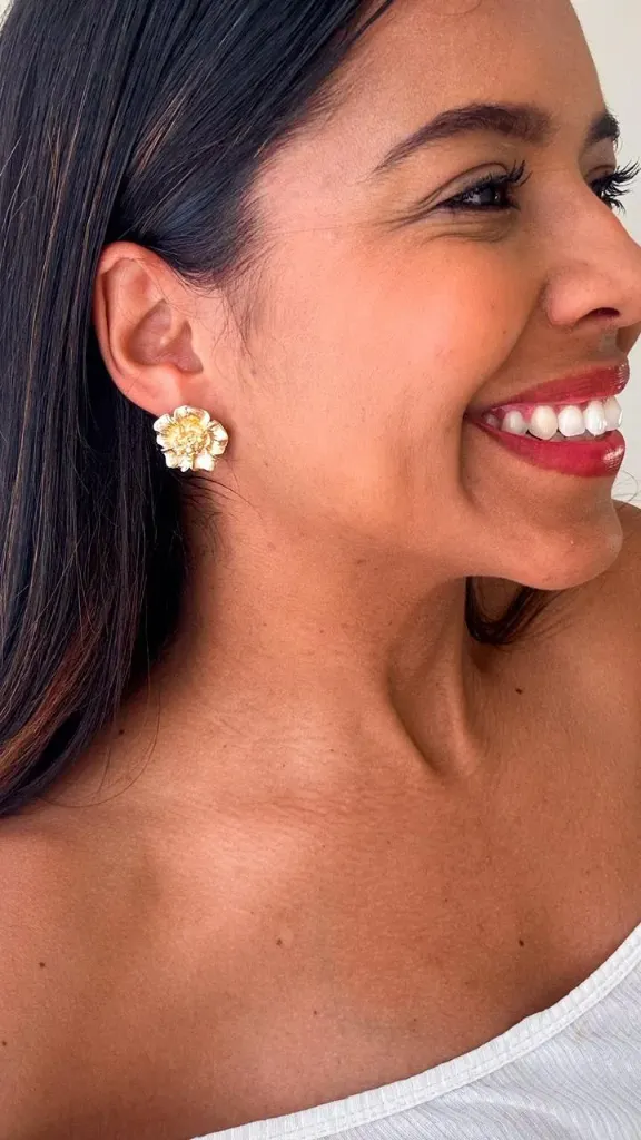Brinco Flor Luxo